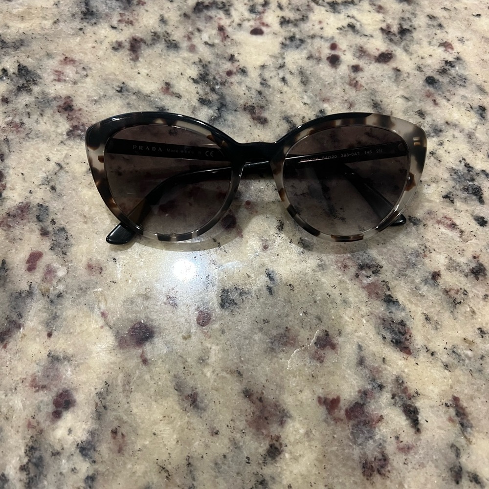 Prada Sunglasses Fashion-Forward Accessories